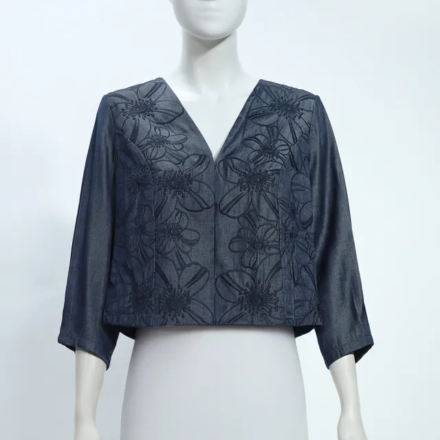 【ILEY 伊蕾】花朵刺繡縲縈牛仔外套(深藍；M-2L；1251078405)