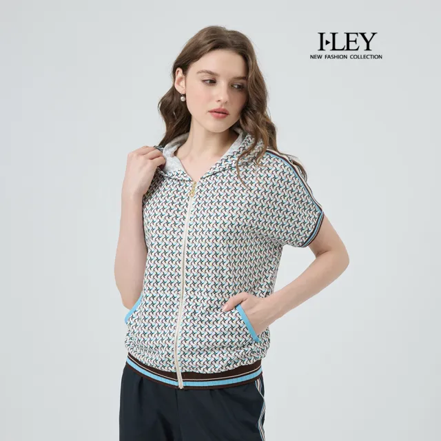 【ILEY 伊蕾】山形紋連袖連帽兩穿外套上衣(淺藍；M-2L；1252364005)