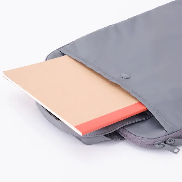 【MUJI 無印良品】降落傘布筆電收納包直式 約34x25cm(黑/粉米/灰)