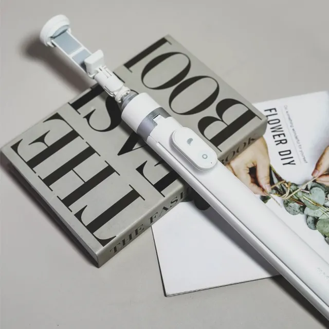 【MAGIPEA】美極品 三腳快開棒自拍棒(專利特殊設計 一丟即開)