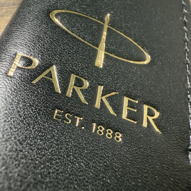【PARKER】派克 威雅XL黑桿金夾鋼珠筆 真皮筆套禮盒(VectorXL)