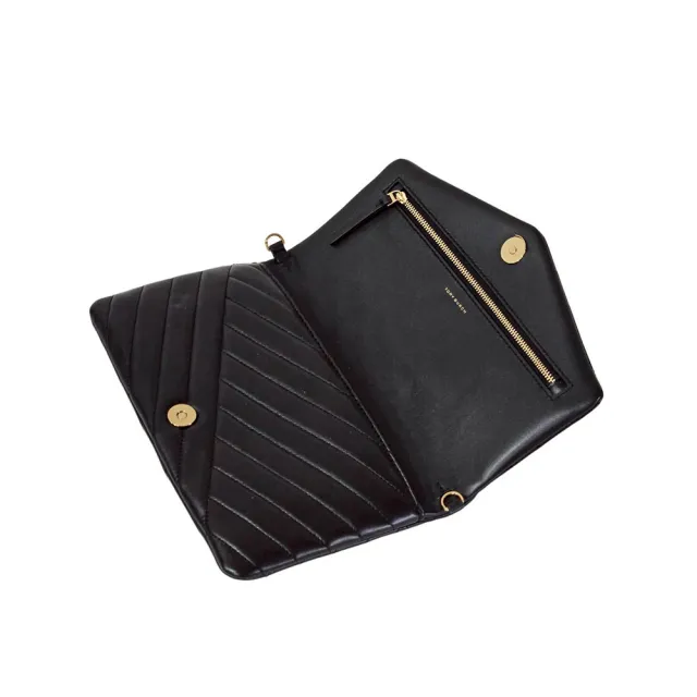 【TORY BURCH】Kira Chevron 小香風信封式斜紋縫線翻蓋肩背包兩色可選 贈送專櫃防塵袋(專櫃新款)