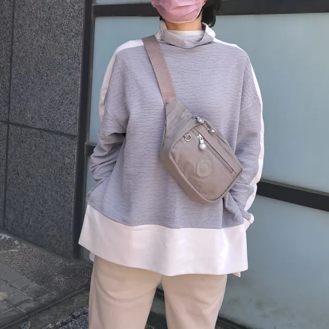 【吉豐洋行】休閒運動風格防潑水尼龍斜側背包/胸包/腰包(防水包 簡約多隔層)
