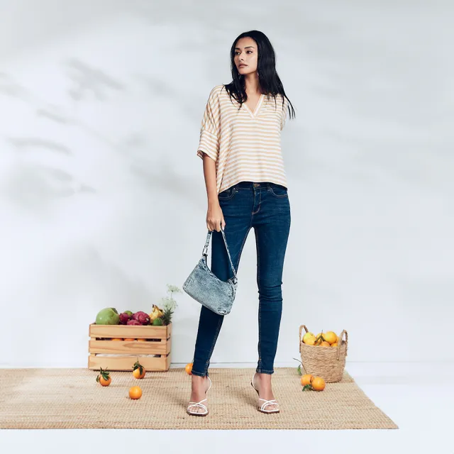 【ICHE 衣哲】Cop.Copine 法國原裝進口法式條紋V領寬鬆上衣