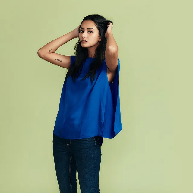 【ICHE 衣哲】Cop.Copine 法國原裝進口3D立體空氣感絲滑造型上衣