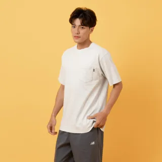 【NEW BALANCE】NB 口袋短T/短袖上衣_MT51501AHH_男性_淺灰色(美版 版型偏大)