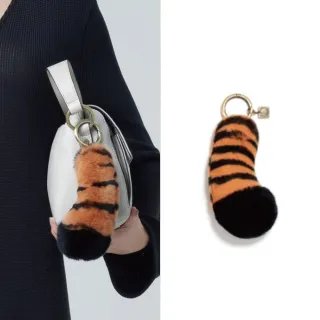 【PEPPER’S】交換禮物 FLUFFY 虎尾毛球掛飾 - 焦糖棕(毛球 貓尾 包包吊飾 掛飾)