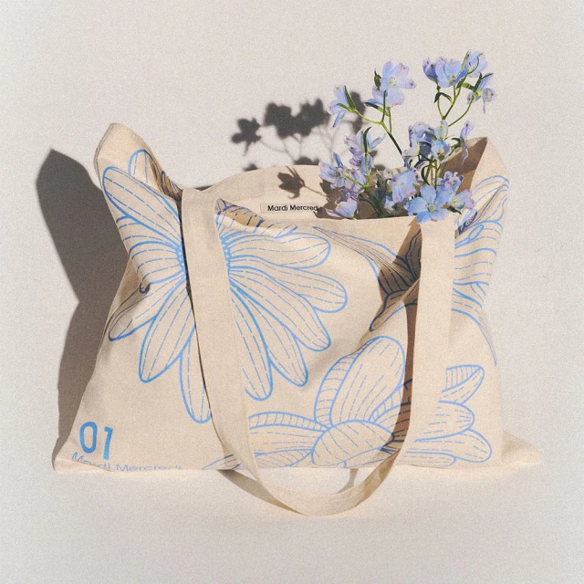 【MARDI MERCREDI】三花印花帆布袋 奶霜色 經典小雛菊 藍花 純棉 CANVAS BAG TRIPLE FLOWER