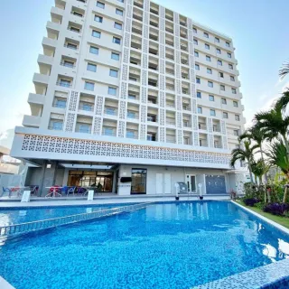 【喜鴻假期】【機加酒．沖繩自由行４日】逸之彩溫泉度假飯店、含20公斤托運行李(兩人一室-單人券)