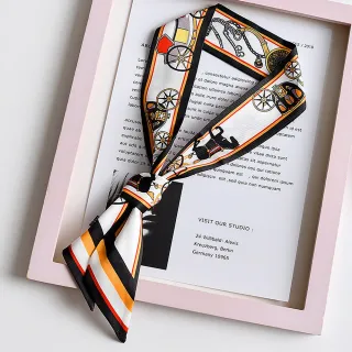 【AnnaSofia】仿絲領巾絲巾圍巾-圓環馬車 窄版緞面 現貨(黑框邊系)