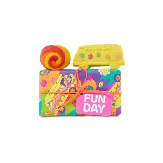 【LUSH 嵐舒】趣味時光 泡澡禮盒(泡澡球x2/放鬆/柑橘/檸檬/果香/泡澡/聖誕節/交換禮物/送禮)