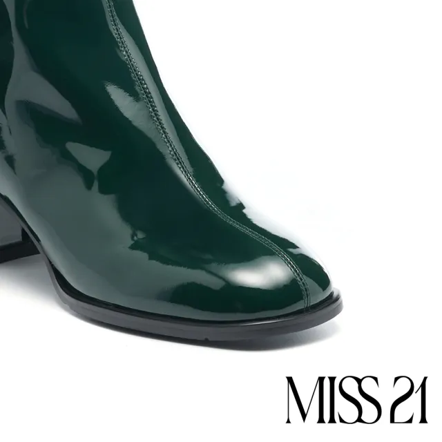 【MISS 21】復古時髦扭曲大釦牛漆皮方頭高跟短靴(綠)
