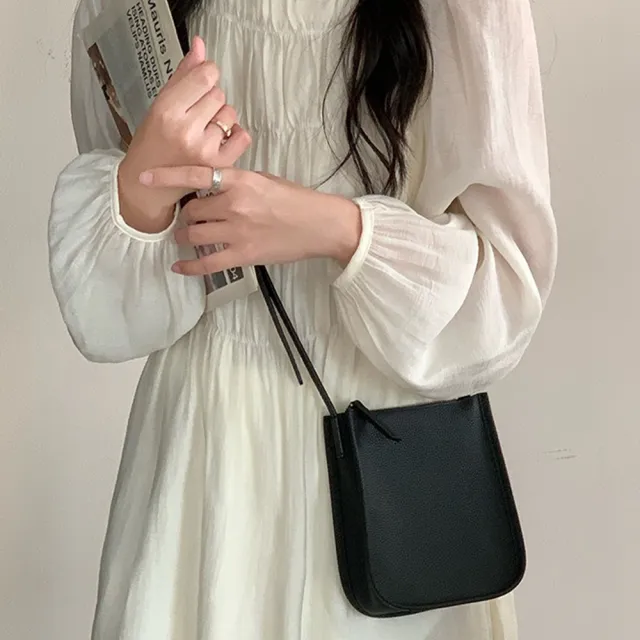 【MoonDy】雙11 真皮小包 女生斜背包 牛皮迷你包 手機肩背包 百搭小方包 休閒側背包