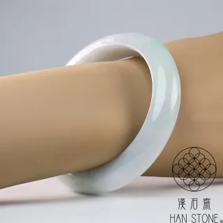 玉我翡翠】烏雞飄綠花玉鐲58.9mm/附陸証A13755 緬甸A貨翡翠【玉我翡翠】