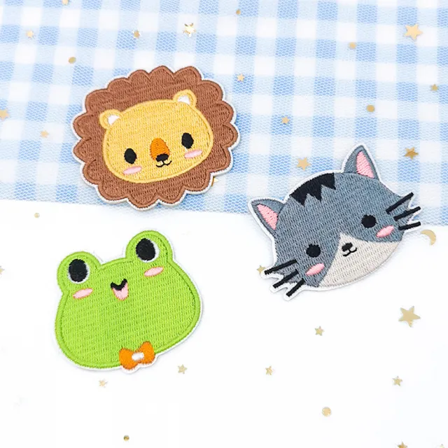 【QOQ】動物貼布 刺繡貼布/可愛卡通動物頭像圖樣刺繡貼布 DIY材料 衣物補丁 熱熔膠款(10款任選)