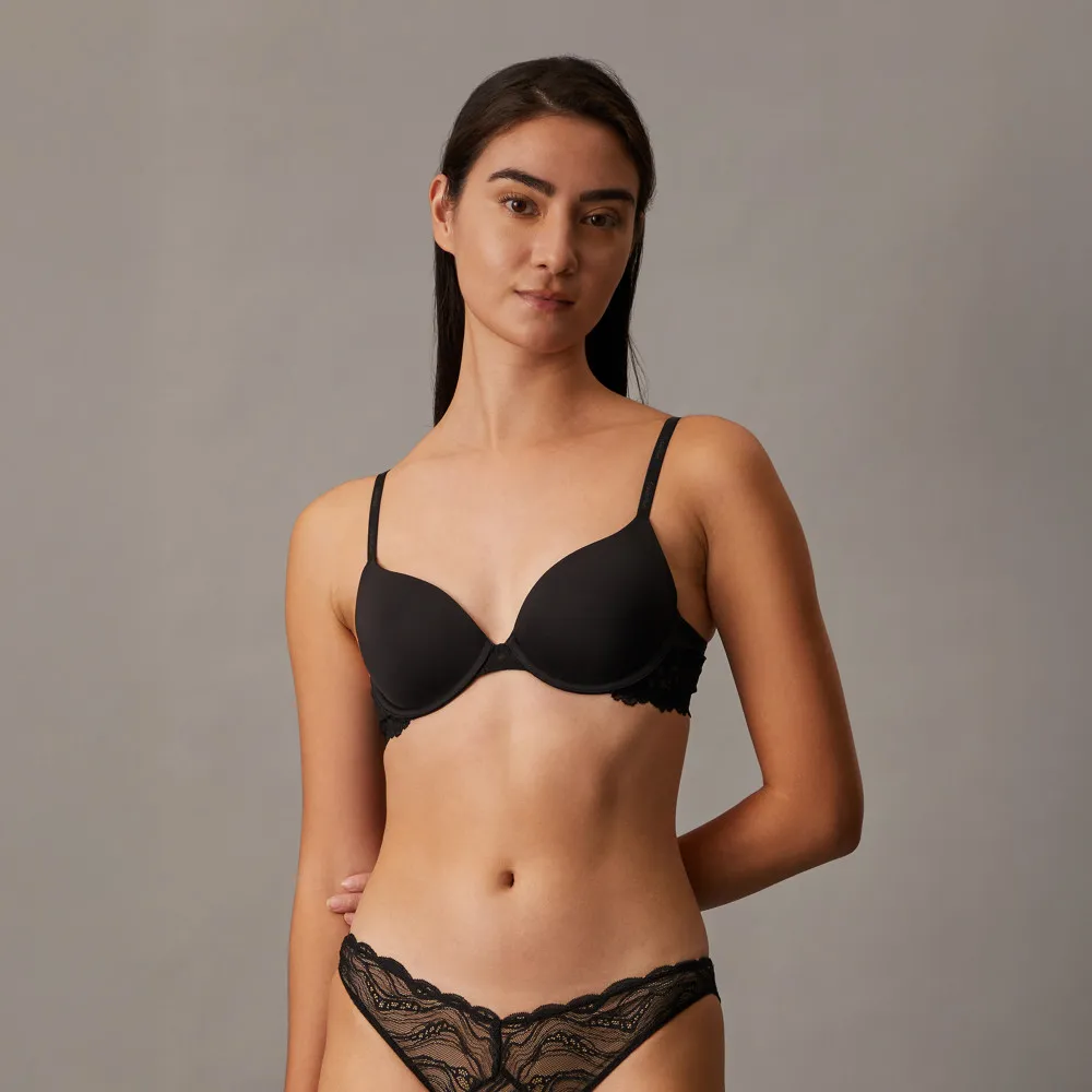 【CALVIN KLEIN】官方旗艦館CK Attraction 薄墊半杯式內衣_黑色