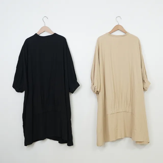 【MOSS CLUB】前開襟後襬打褶棉質八分袖洋裝(黑 卡/魅力商品)
