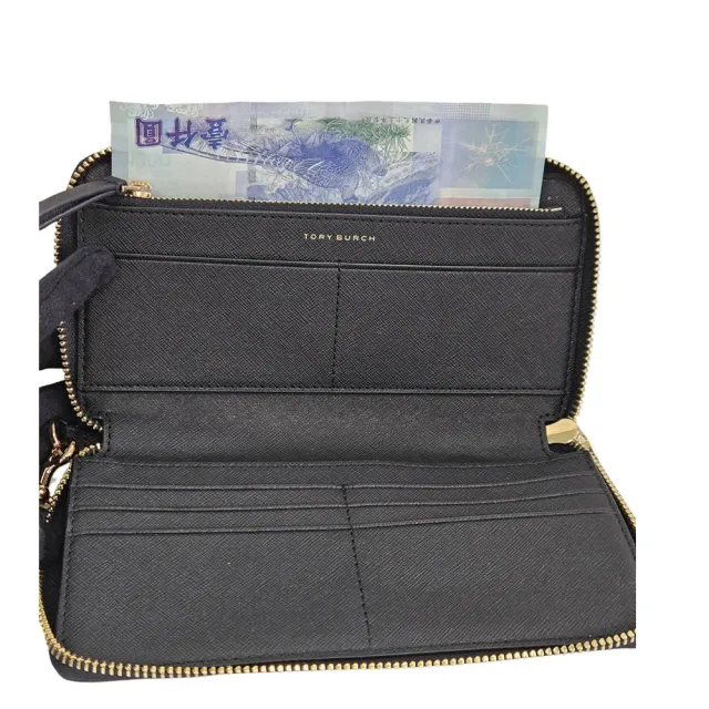 【TORY BURCH】TORY BURCH EMERSON 新版防刮手掛拉鍊長夾-黑色(送禮)
