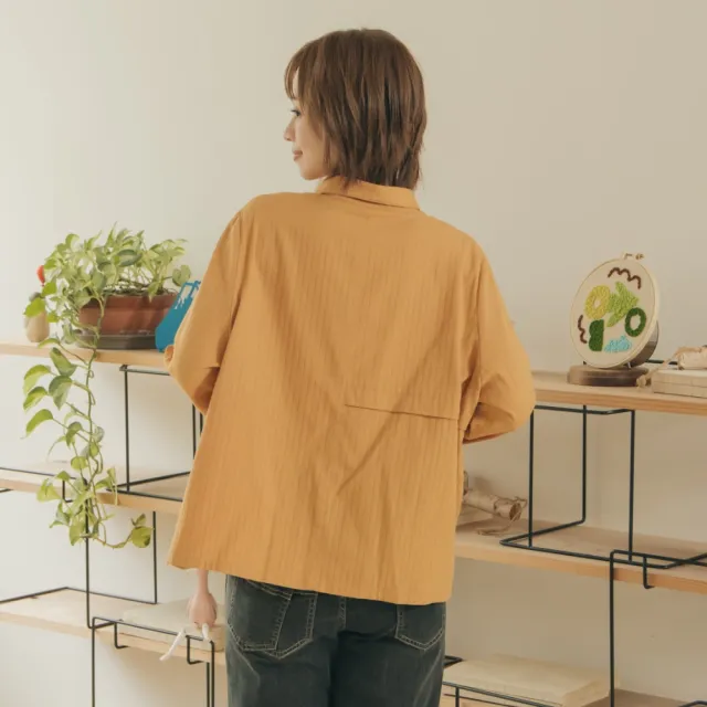 【MOSS CLUB】全棉抓摺裝飾門襟開襟長袖襯衫(白 桔)
