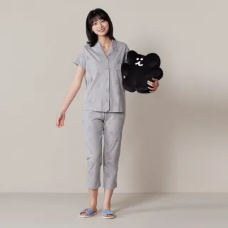 【YVONNE 以旺傢飾】BOBO 立體靠枕-黑(DINOTAENG)