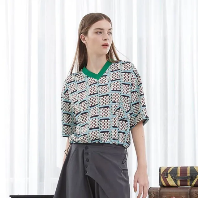 【ICHE 衣哲】Cop.Copine 法國原裝進口印花撞色V領短袖上衣