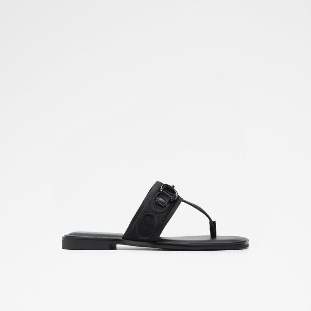 【ALDO】CORALYNNA-金屬扣飾平底夾腳涼拖鞋-女鞋(黑色)