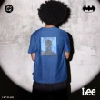 【Batman x Lee】男裝 短袖T恤｜蝙蝠俠: 黑暗騎士｜舒適版型｜深海藍(LB502099422)