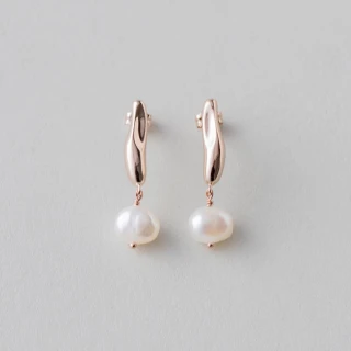 【ete】波浪垂墜巴洛克珍珠耳環(粉霧金色 金色)