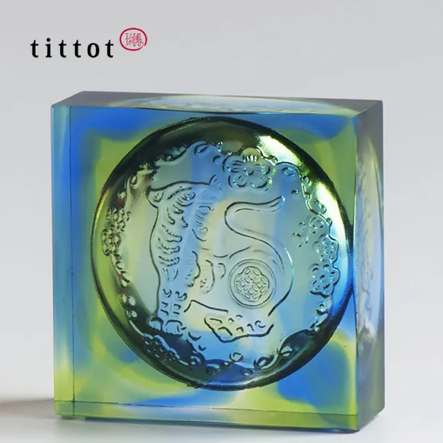 【tittot 琉園】福報連年_生肖磚系列_虎磚(入厝 擺飾 紙鎮 裝飾建材 禮品喜慶 風水招財 水晶藝品 虎裝飾)