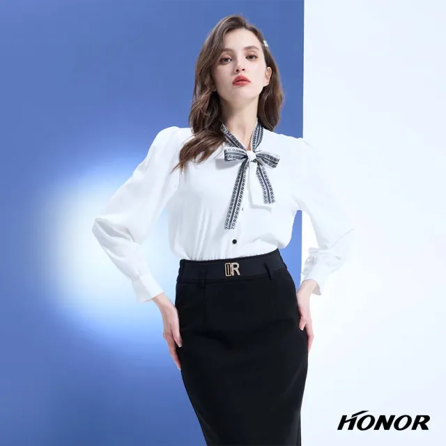 【HONOR 山形屋】出清品 雙層絲巾領飾輕柔排釦雪紡襯衫-白(限定出清)