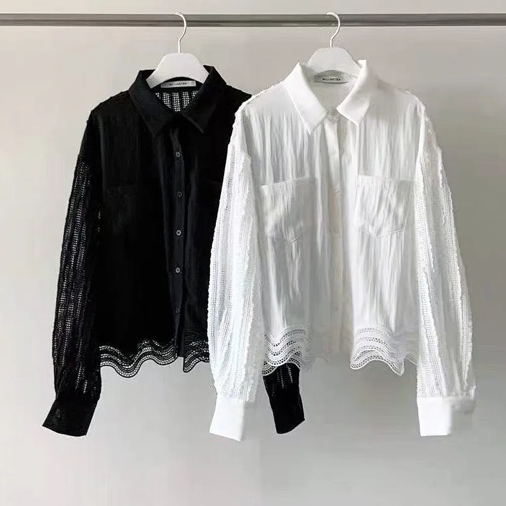 【MON’S】直條紋鏤空造型蕾絲上衣(直)