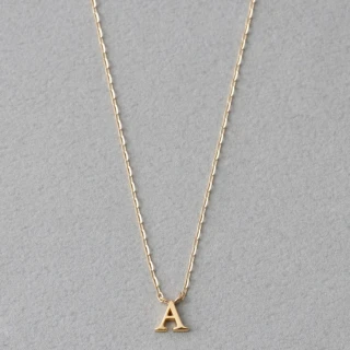【ete】K10YG 經典字母閃耀項鍊(金色)