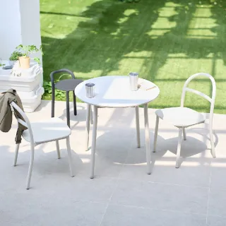【MUJI 無印良品】室內外兼用鋁腳桌/小 約寬75×深75×高72cm(淺灰/深灰)