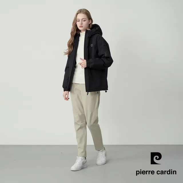【pierre cardin 皮爾卡登】網路獨家 女款 保暖防風防潑水科技棉連帽外套-黑色(8255761-99)