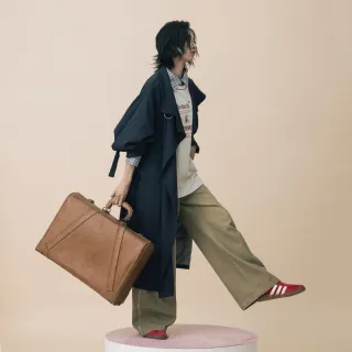 【gozo】A｜抗皺不對稱立體袖長版風衣外套(兩色)