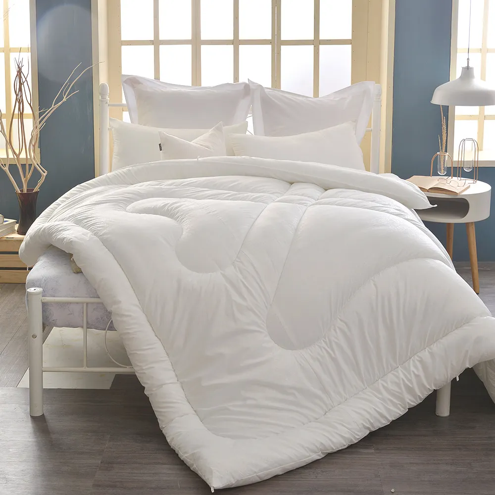 【Great Living 格蕾寢飾】La Belle 天然手工蠶絲可水洗被 冬被/棉被 1.8kg(雙人 180x210cm)