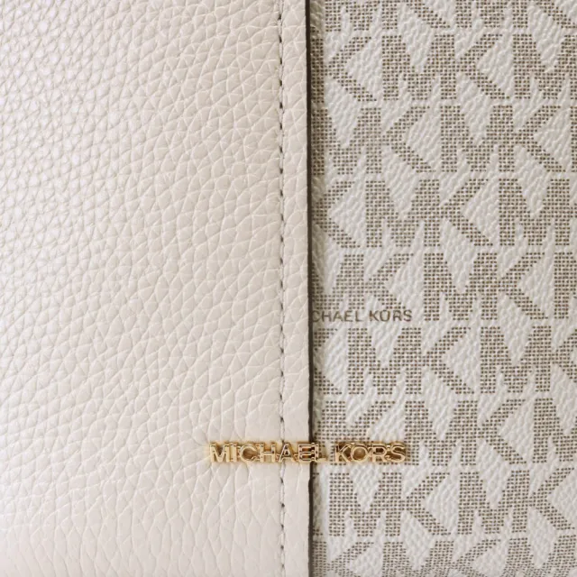 【Michael Kors】防刮MK拼接皮革兩用水餃包(香草白)