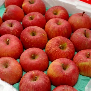 【WANG 蔬果】日本青森紅蜜蘋果40粒頭18-20顆x1箱(5kg/箱)