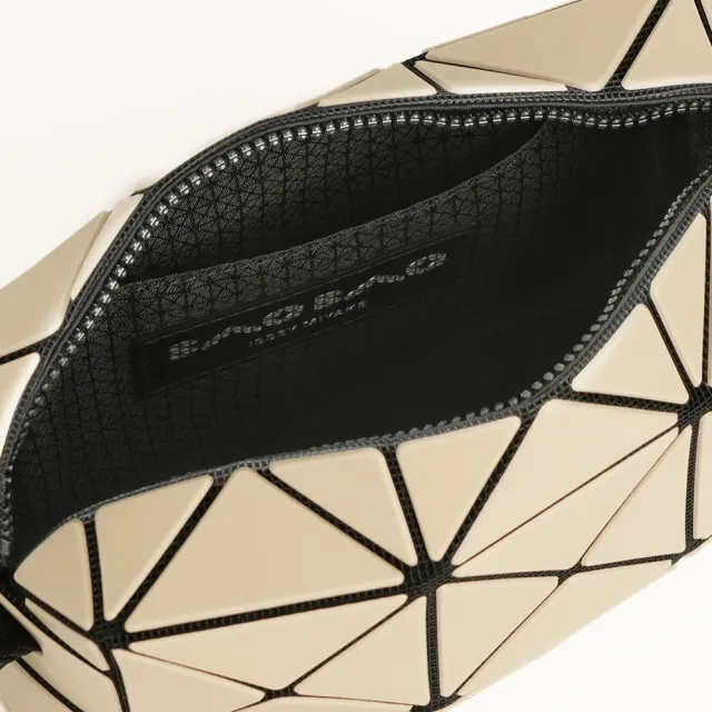 【ISSEY MIYAKE 三宅一生】BAO BAO CUBOID 迷你方形斜背包(棕色)