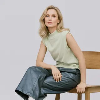 【plain-me】SAAKO 圓領薄針織無袖上衣 SAA0307-231(女款 共2色 休閒無袖上衣)