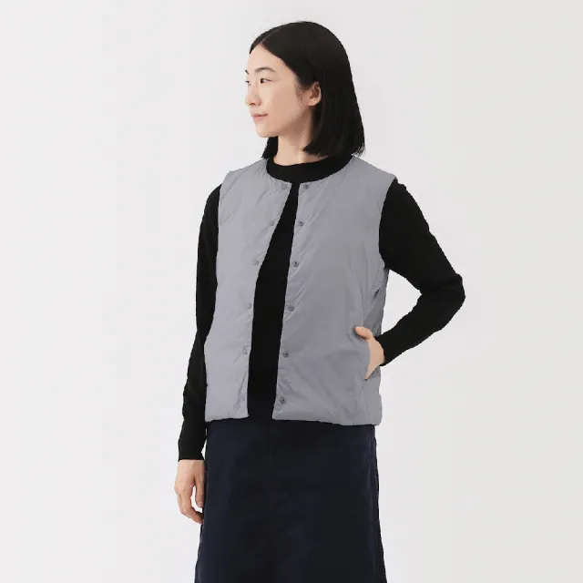 【MUJI 無印良品】女輕量羽絨可攜式無領背心(薰衣草紫/黑色/淺米/煙燻粉/深棕)