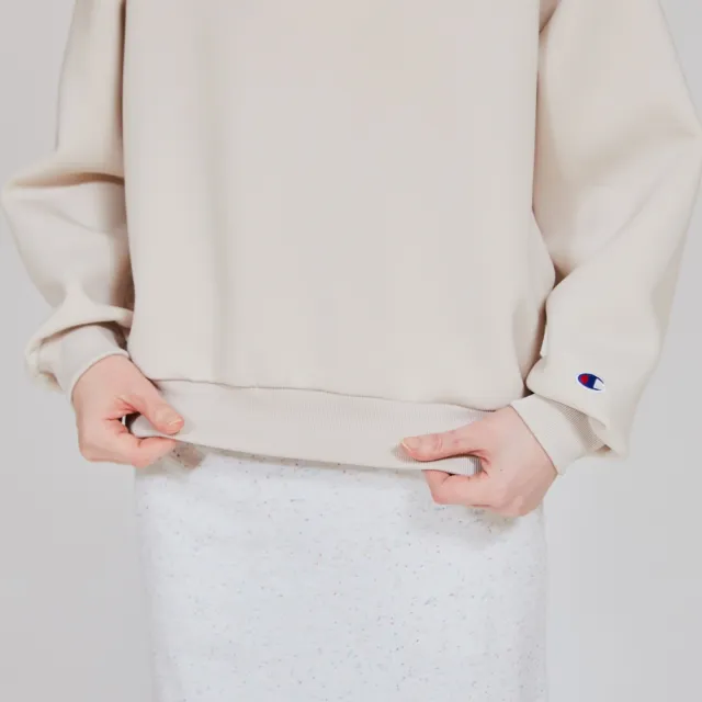 【Champion】官方直營 女款-CASUAL 寬版刺繡布章立領半開襟長袖上衣-米色(CW-C009-368日規)