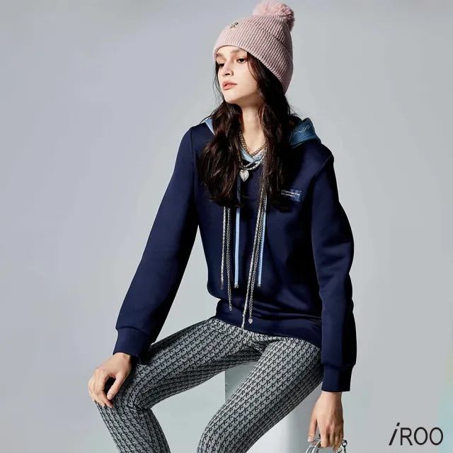【iROO】雲朵保暖撞色連帽上衣