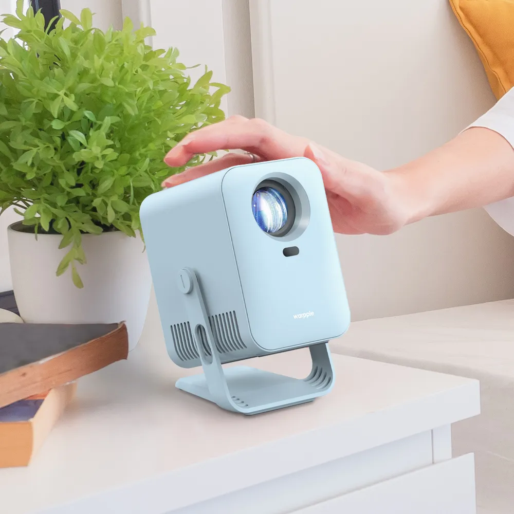 【Warpple】百吋便攜智慧投影機 LA1 SE優雅藍(支援4K解碼/3W立體聲/靈動雲台/娛樂/露營/戶外/商用/會議)