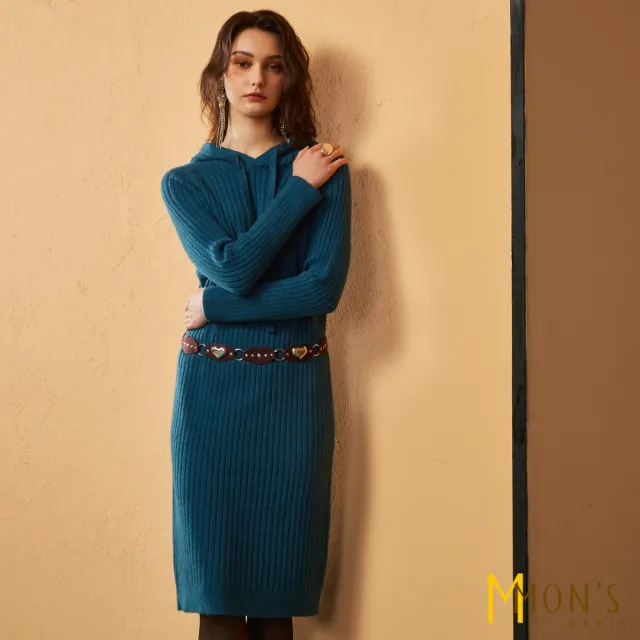 【MON’S】坑條連帽慵懶風針織洋裝(直)