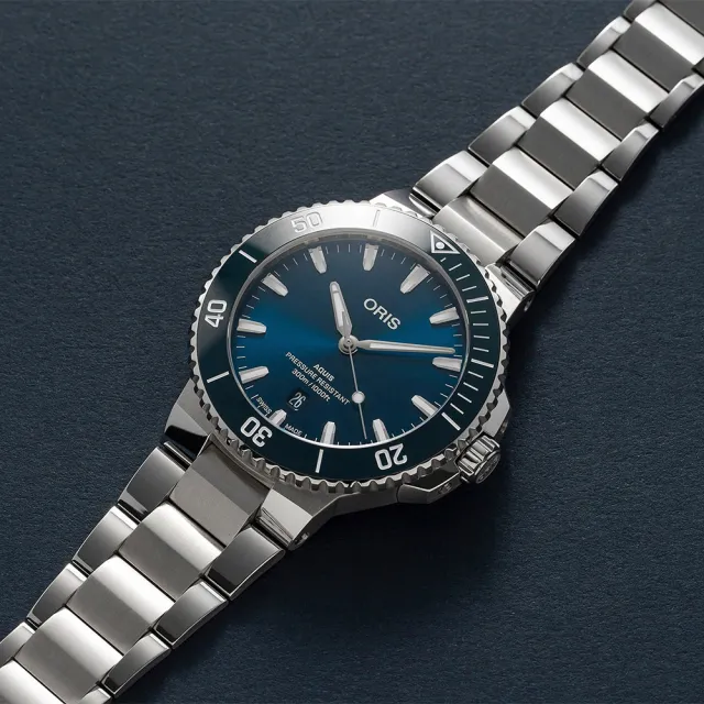 【ORIS 豪利時】Aquis 時間之海300米潛水日期機械錶-銀x藍/43.5mm(0173377894135-0782304PEB)