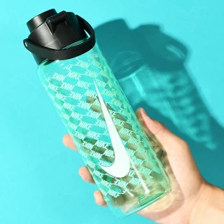 【NIKE 耐吉】TR湖水綠色運動水壺24OZ/700ml手提冷水壺水瓶隨行環保乳清搖搖杯自行車腳踏車(N101380436724)