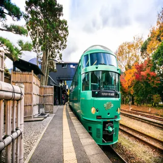 【喜鴻假期】【福岡戲雪海陸空５日】九重夢戲雪、由布院之森鐵道、柳川搖船、湯布院、螃蟹吃到飽