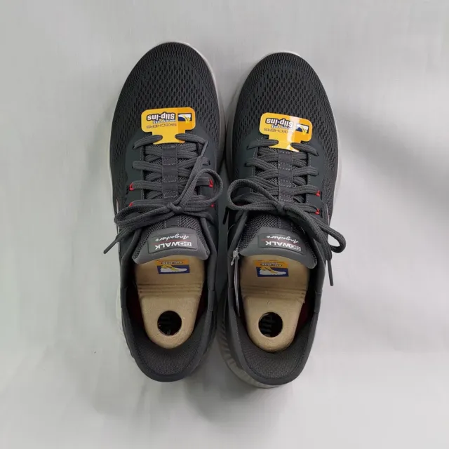 【SKECHERS】GO WALK Anywhere 男健走鞋(216314CCRD 碳黑灰)
