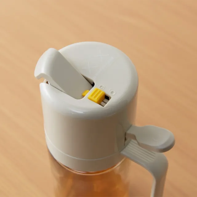 NITORI 宜得利家居】噴倒兩用油壺520ML(油壺) - momo購物網- 好評推薦